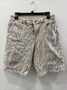 bohme Women's Zebra-Print Beige and Gray Bermuda Shorts